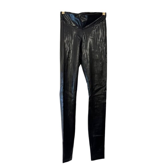 HUE Pants - NWT! Hue Women's Glossy Black Leggings Size XS